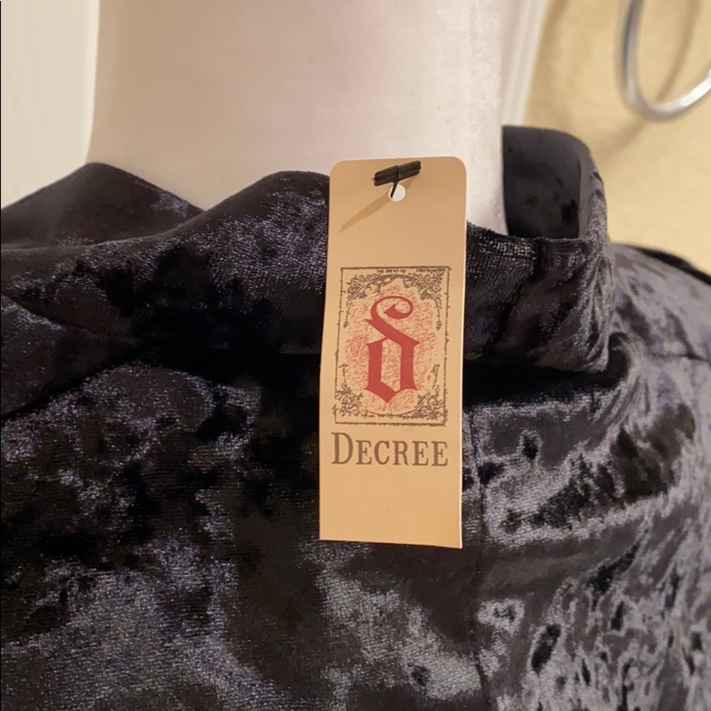 New Black Velvet Blazer Size M - Picture 7 of 7